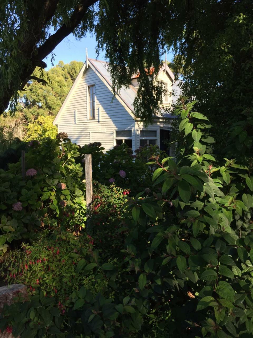 مبيت وإفطار ستراهان Harrison House المظهر الخارجي الصورة